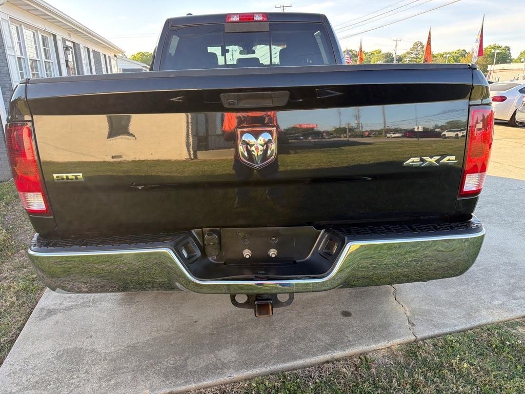RAM 1500 Classic SLT 4x4 Crew Cab 6'4" Box 2019