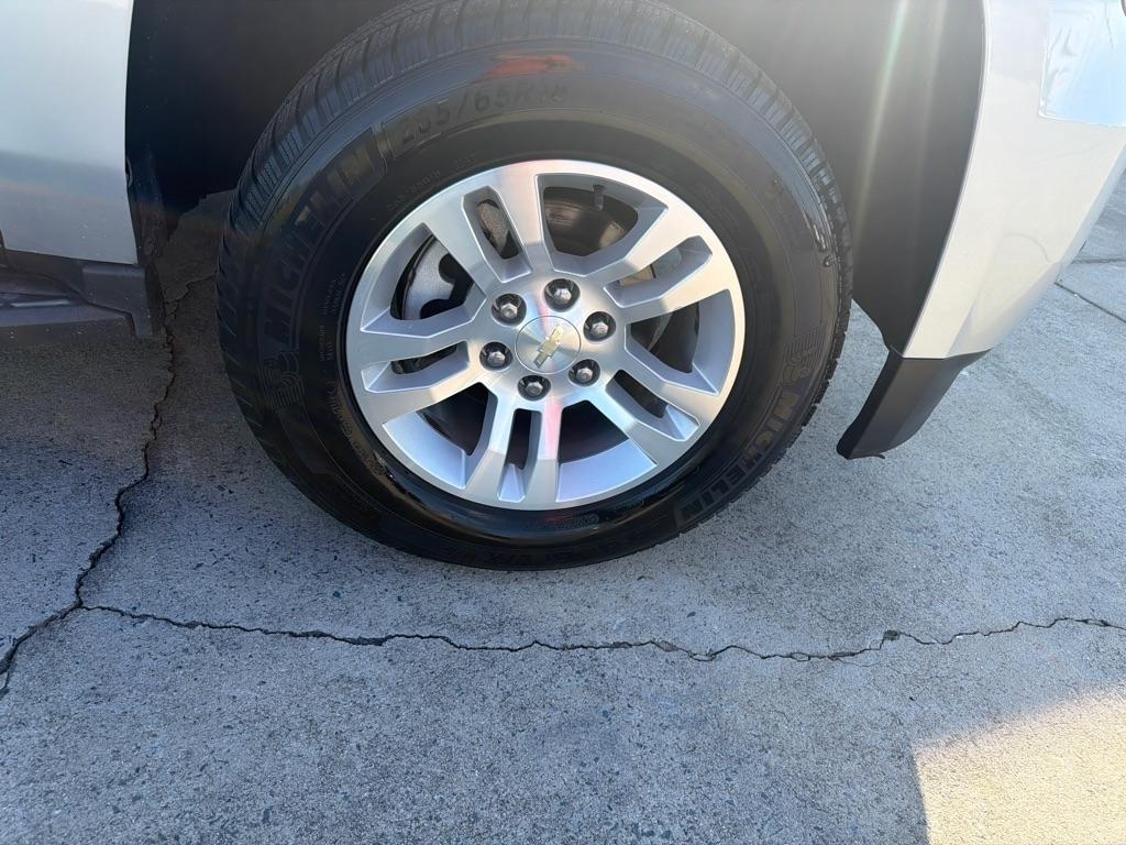 Chevrolet Tahoe 2WD 4dr LT 2019