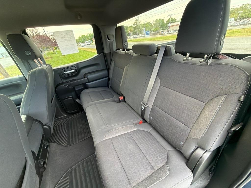 Chevrolet Silverado 1500 4WD Crew Cab 157" LT 2021