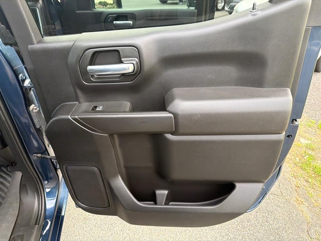 Chevrolet Silverado 1500 4WD Crew Cab 157" LT 2021