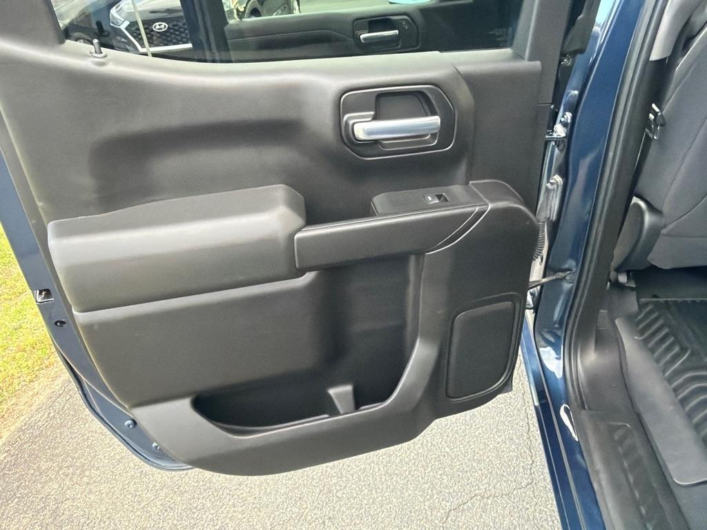 Chevrolet Silverado 1500 4WD Crew Cab 157" LT 2021