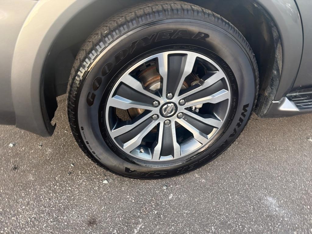 Nissan Armada 4x2 SL 2019