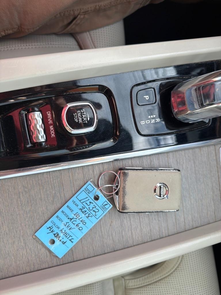 Volvo XC60 T8 eAWD Plug-In Hybrid Inscription 2018