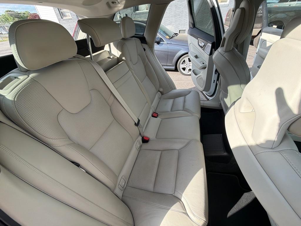 Volvo XC60 T8 eAWD Plug-In Hybrid Inscription 2018