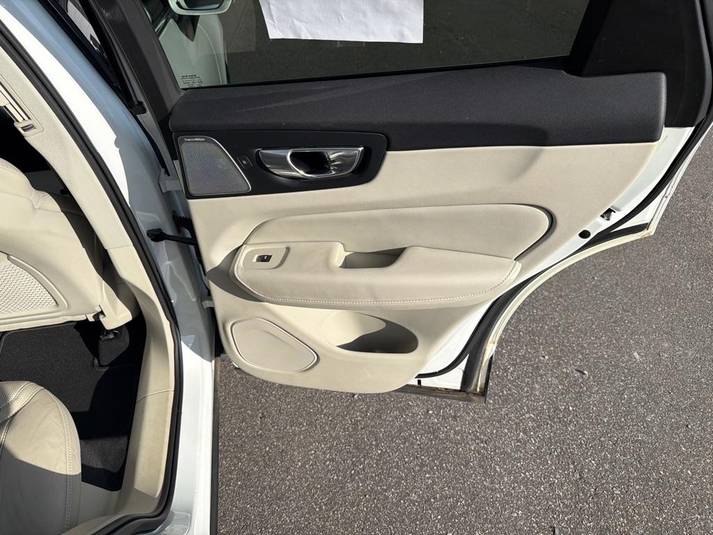 Volvo XC60 T8 eAWD Plug-In Hybrid Inscription 2018