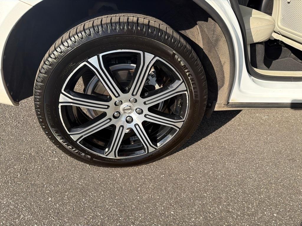 Volvo XC60 T8 eAWD Plug-In Hybrid Inscription 2018