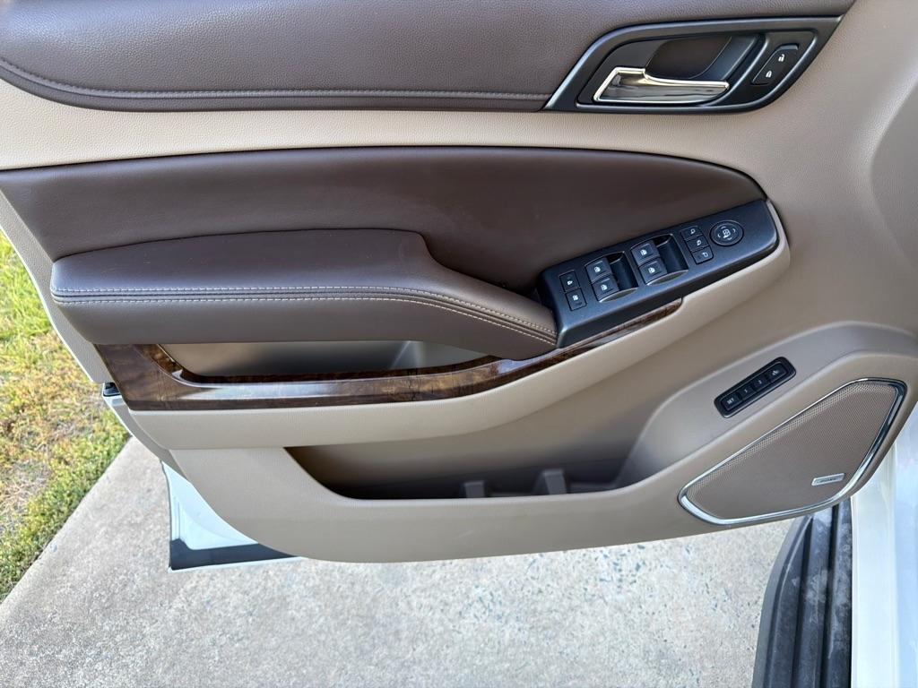 Chevrolet Tahoe 2WD 4dr LT 2016