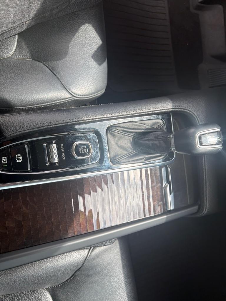 Volvo S90 T5 AWD Momentum 2018