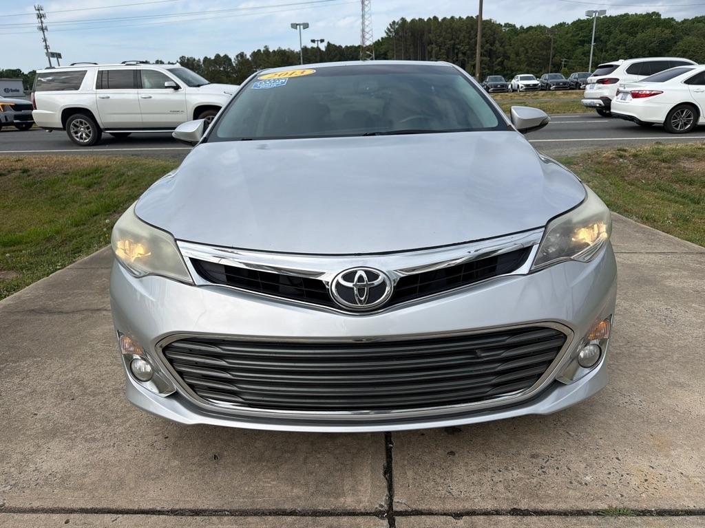 Toyota Avalon 4dr Sdn XLE Premium (Natl) 2013