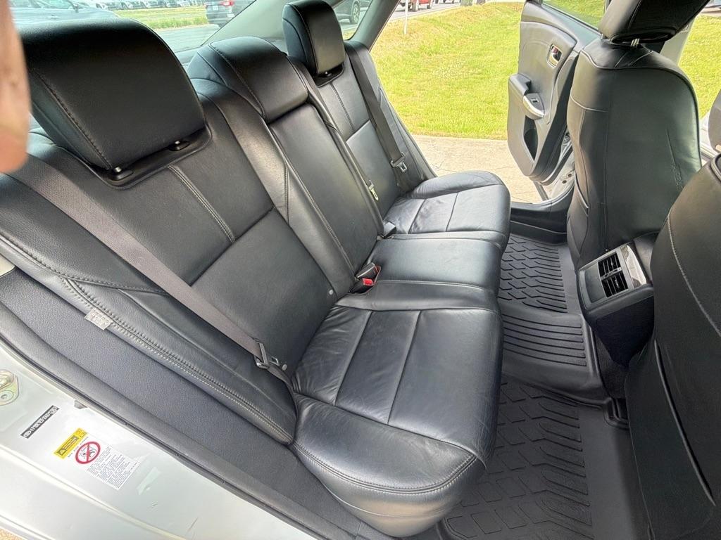 Toyota Avalon 4dr Sdn XLE Premium (Natl) 2013