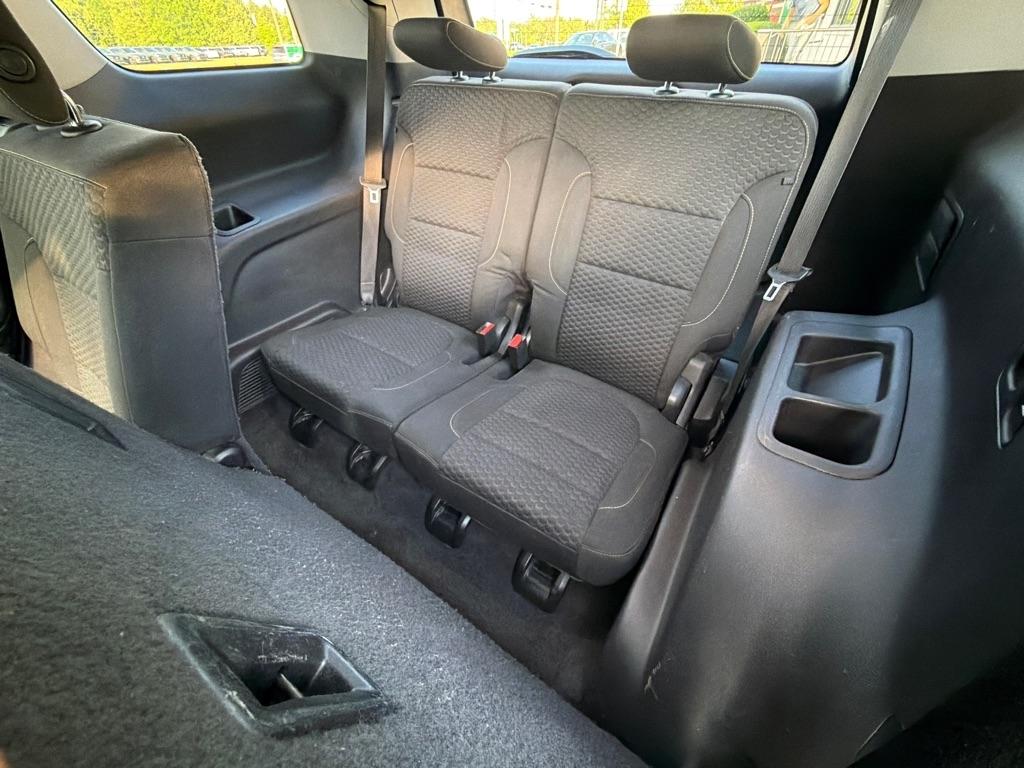 GMC Acadia FWD 4dr SLE w/SLE-1 2019