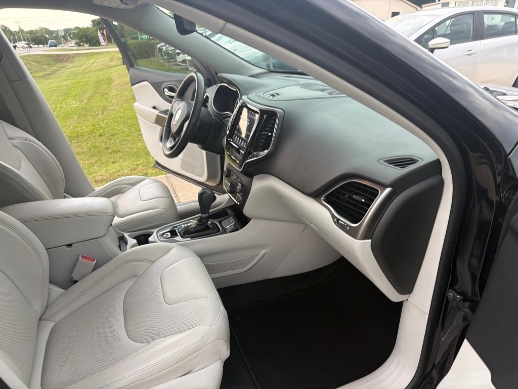 Jeep Cherokee Limited FWD 2019