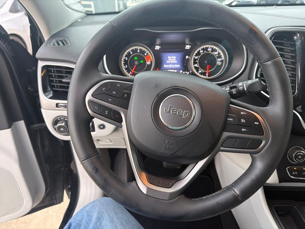 Jeep Cherokee Limited FWD 2019