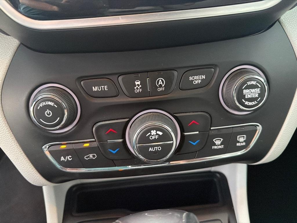 Jeep Cherokee Limited FWD 2019