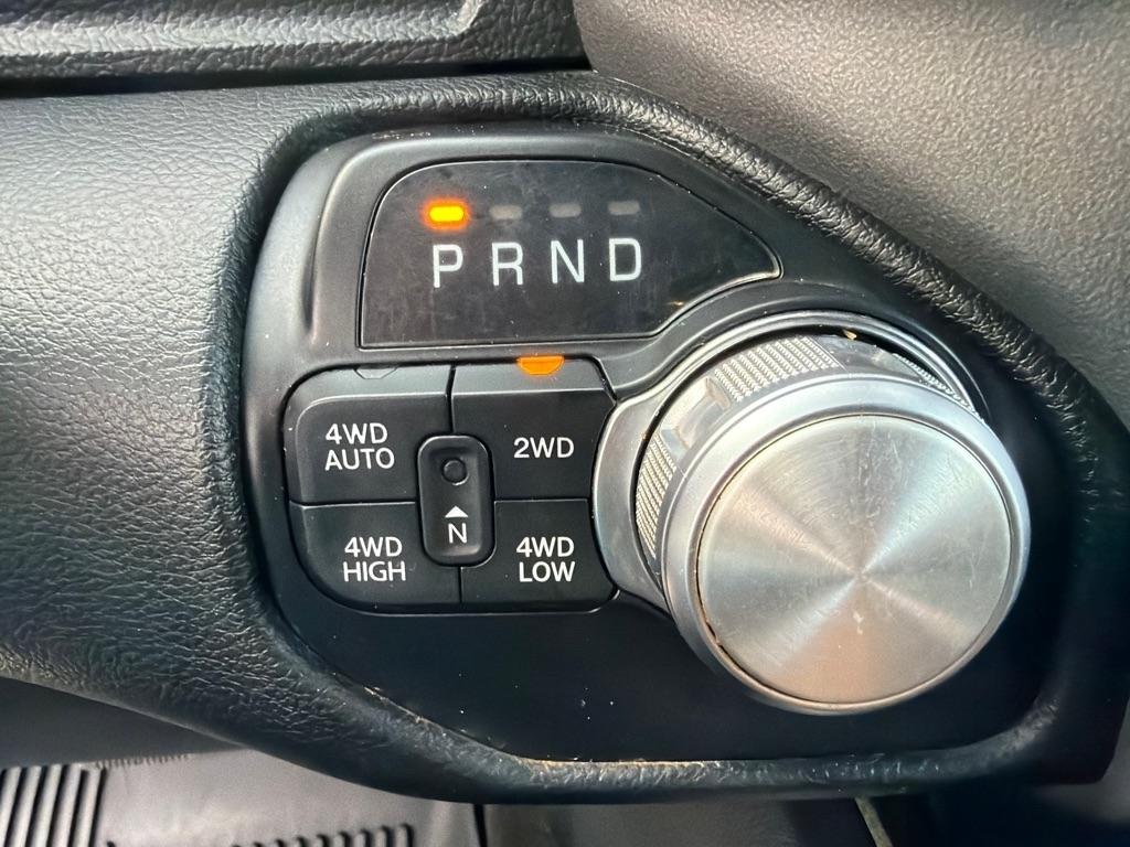 RAM 1500 Sport 4x4 Quad Cab 6'4" Box 2021