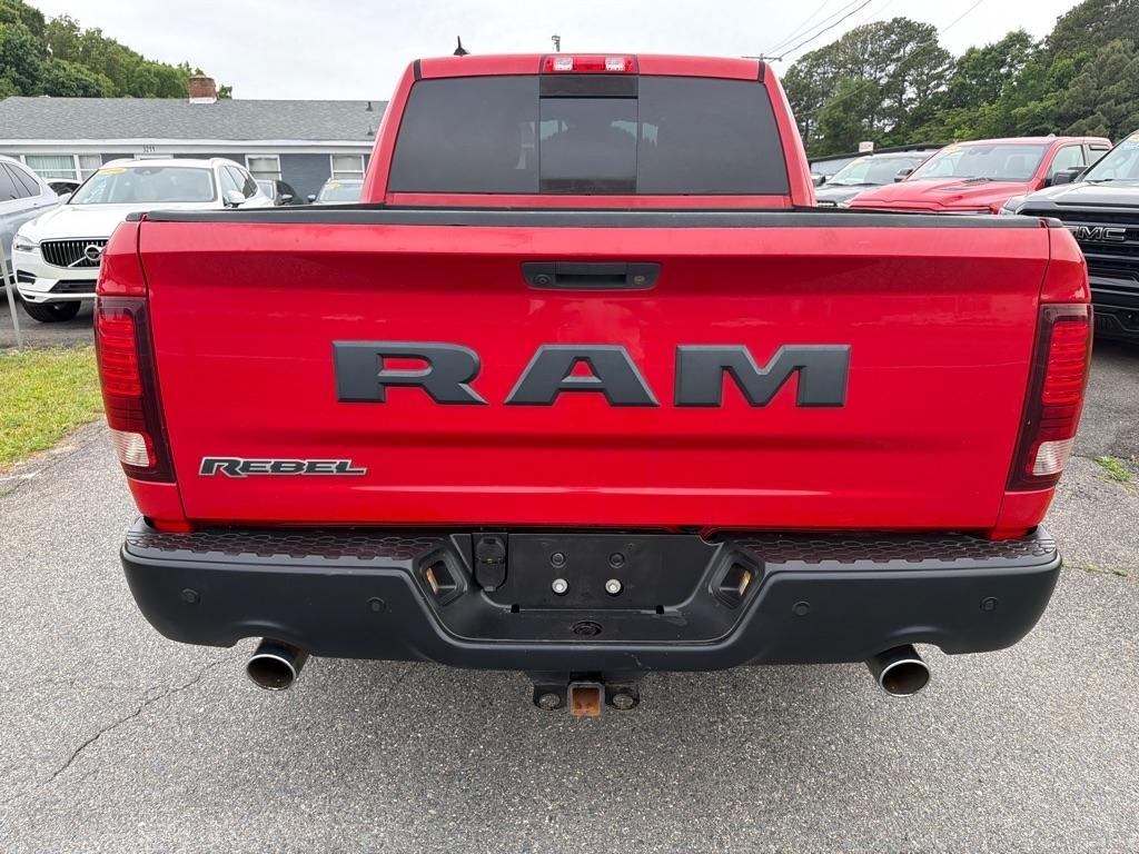 RAM 1500 Rebel 4x2 Crew Cab 5'7" Box 2017