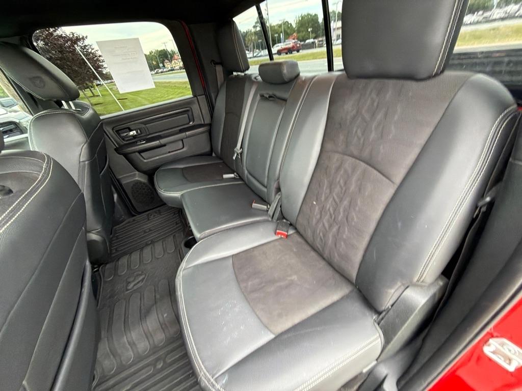 RAM 1500 Rebel 4x2 Crew Cab 5'7" Box 2017