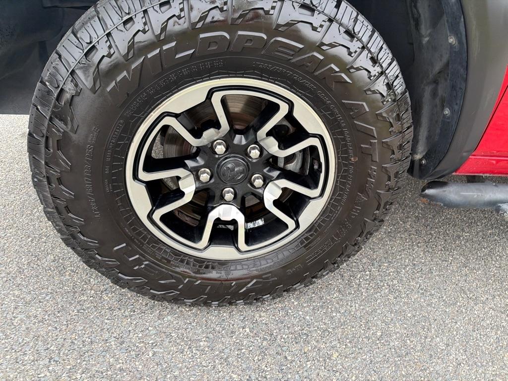 RAM 1500 Rebel 4x2 Crew Cab 5'7" Box 2017