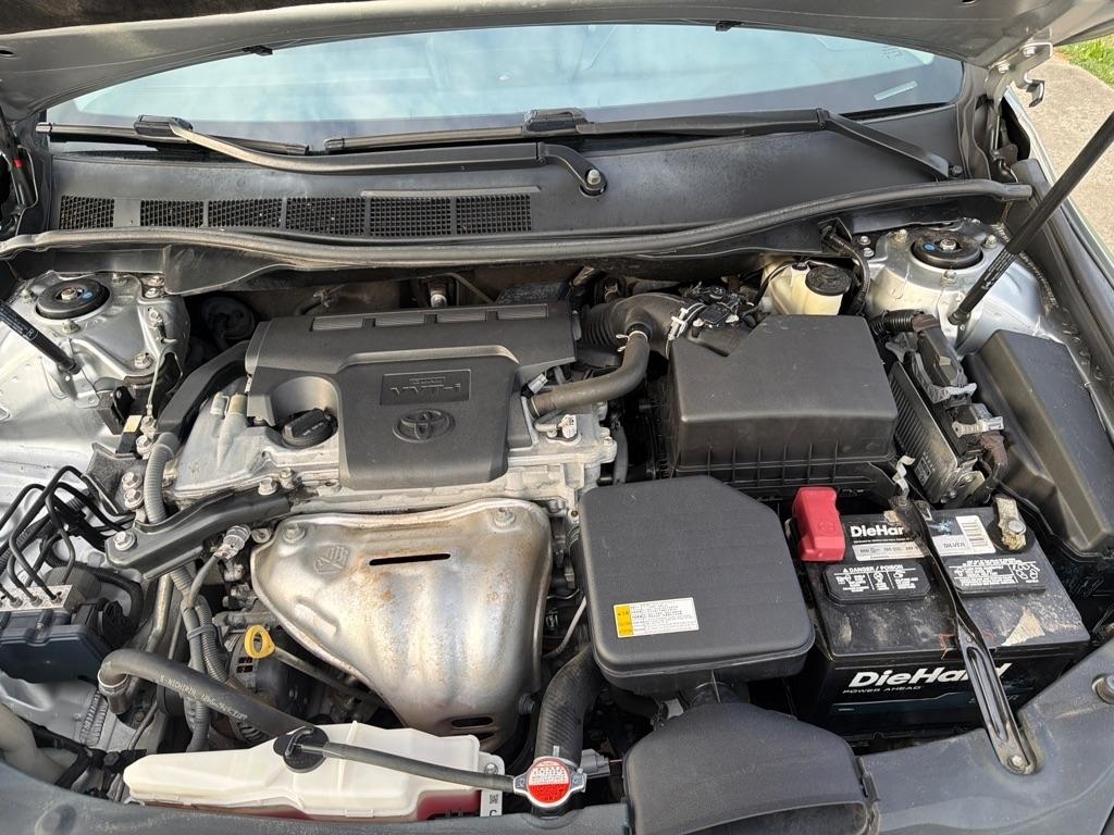 Toyota Camry 4dr Sdn I4 Auto SE w/Special Edition Pkg (Natl) 2016