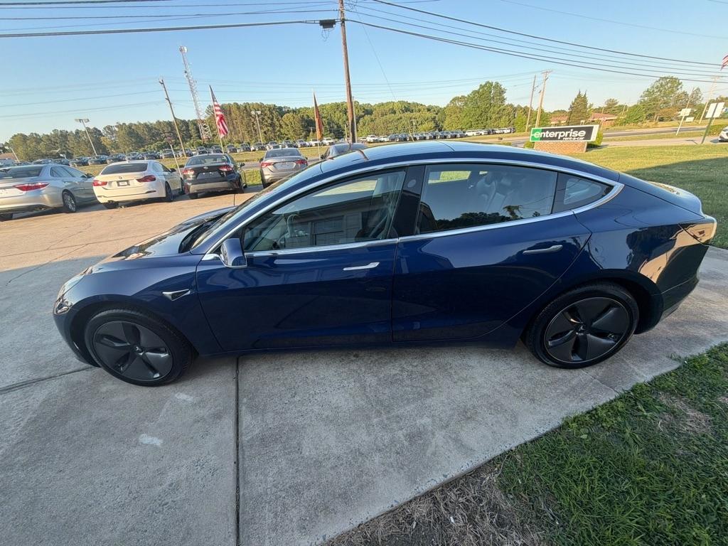 Tesla Model 3 Mid Range Battery RWD 2018