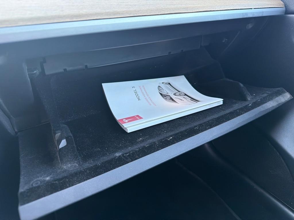 Tesla Model 3 Mid Range Battery RWD 2018