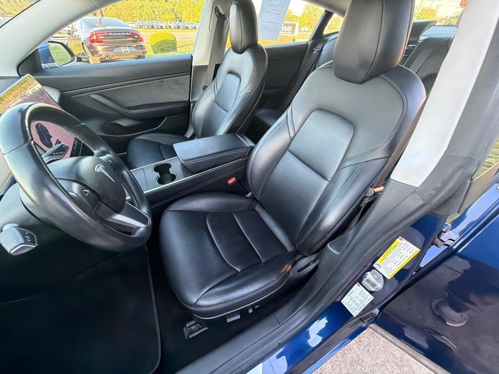 Tesla Model 3 Mid Range Battery RWD 2018