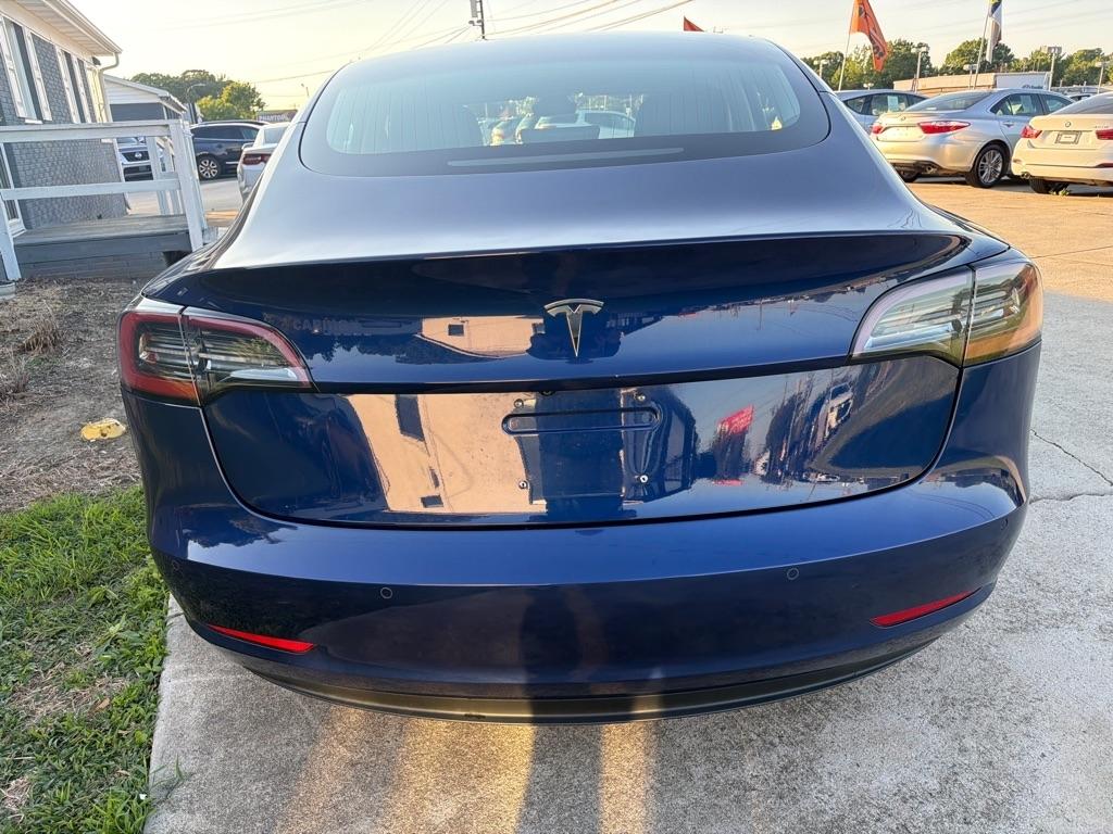 Tesla Model 3 Mid Range Battery RWD 2018