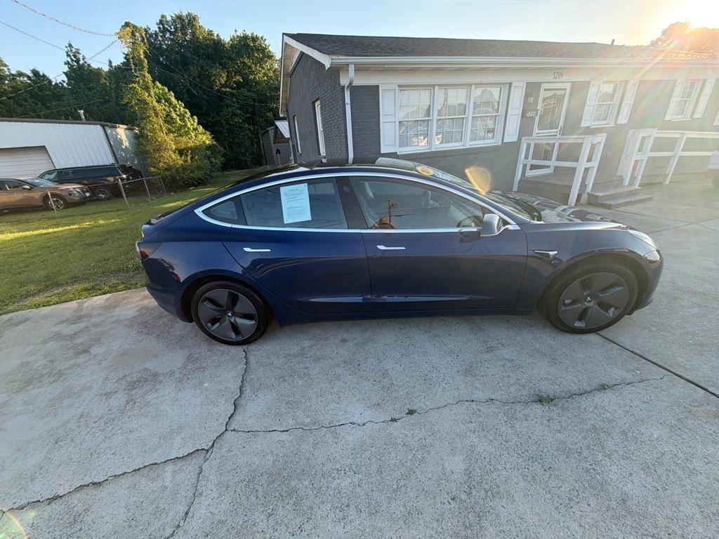 Tesla Model 3 Mid Range Battery RWD 2018