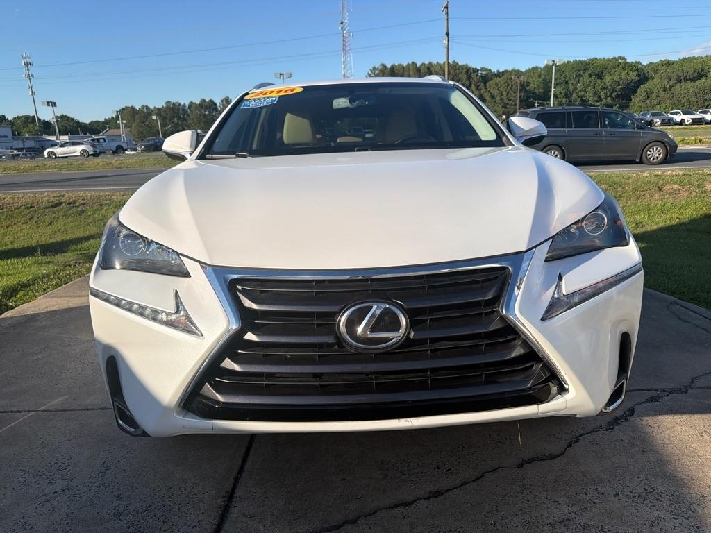 Lexus NX 200t FWD 4dr 2016