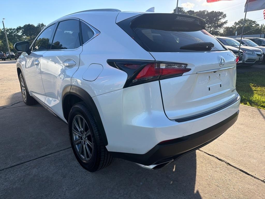 Lexus NX 200t FWD 4dr 2016