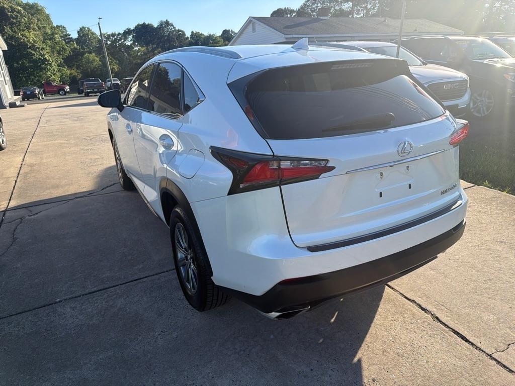 Lexus NX 200t FWD 4dr 2016