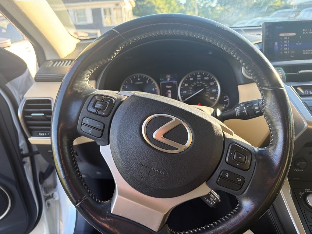 Lexus NX 200t FWD 4dr 2016