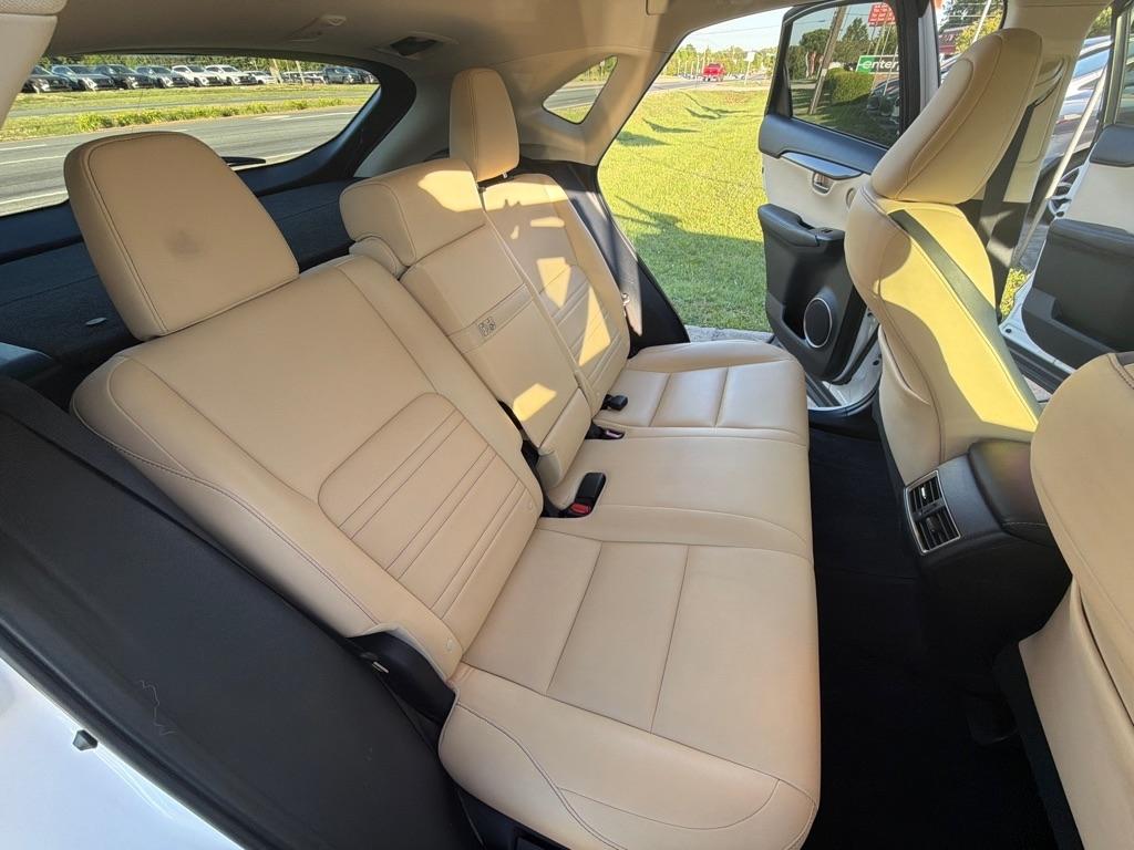 Lexus NX 200t FWD 4dr 2016