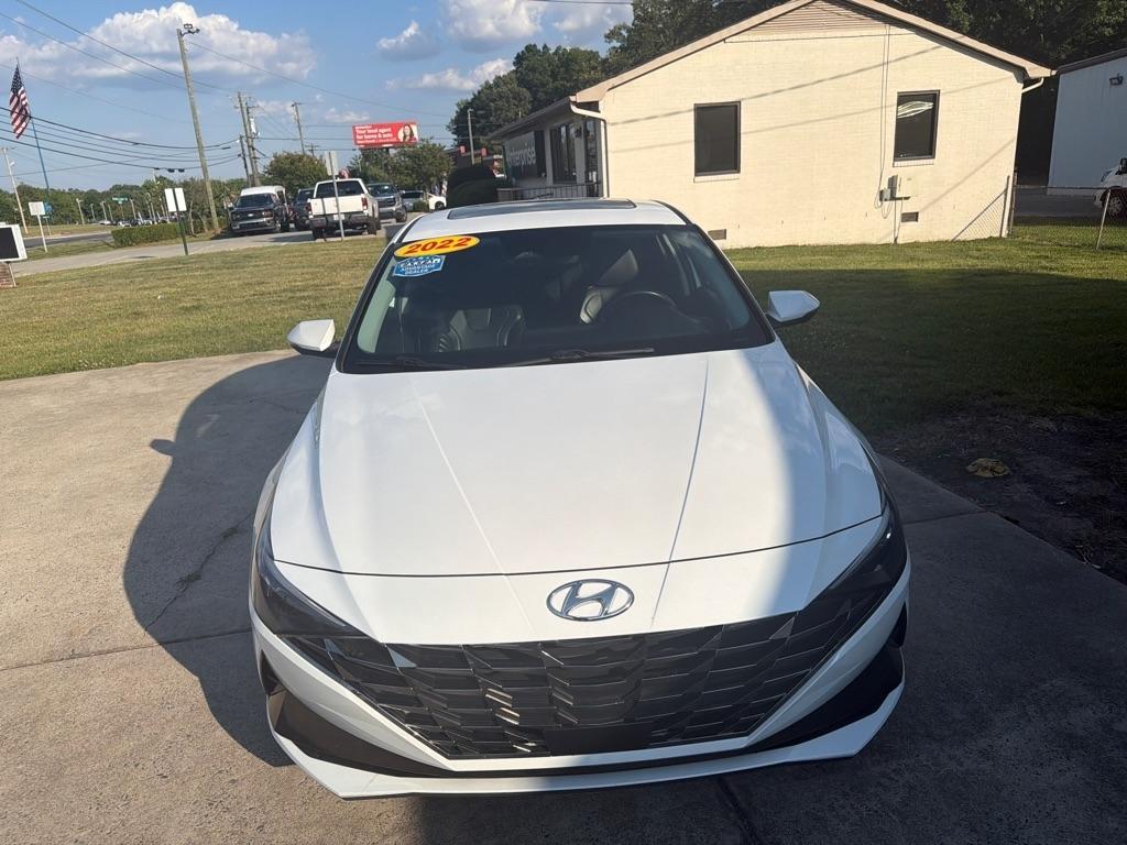 Hyundai Elantra Limited IVT 2022