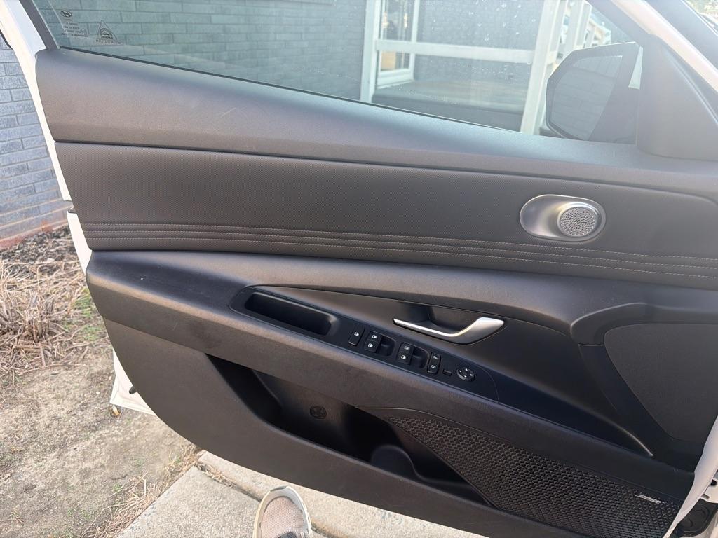 Hyundai Elantra Limited IVT 2022