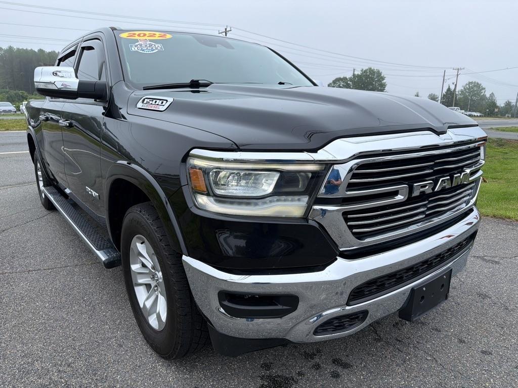 RAM 1500 Laramie 4x2 Crew Cab 5'7" Box 2022