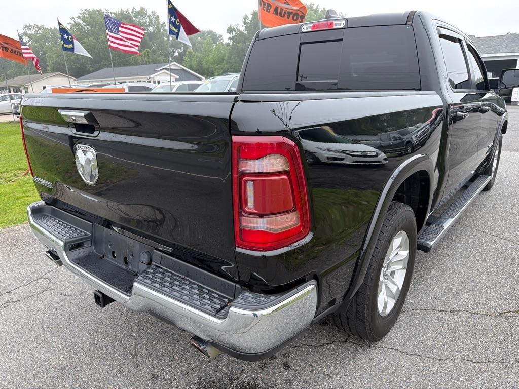RAM 1500 Laramie 4x2 Crew Cab 5'7" Box 2022