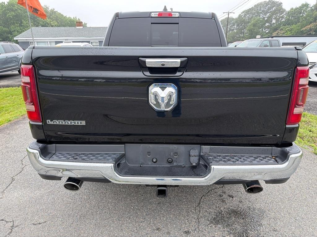 RAM 1500 Laramie 4x2 Crew Cab 5'7" Box 2022