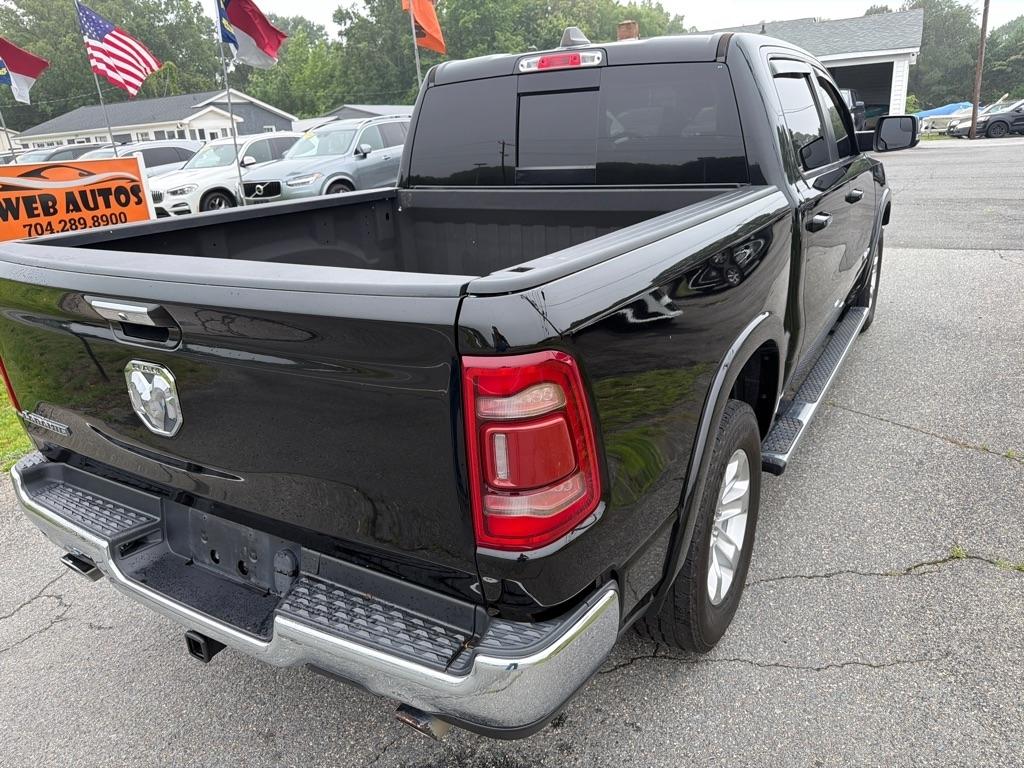 RAM 1500 Laramie 4x2 Crew Cab 5'7" Box 2022