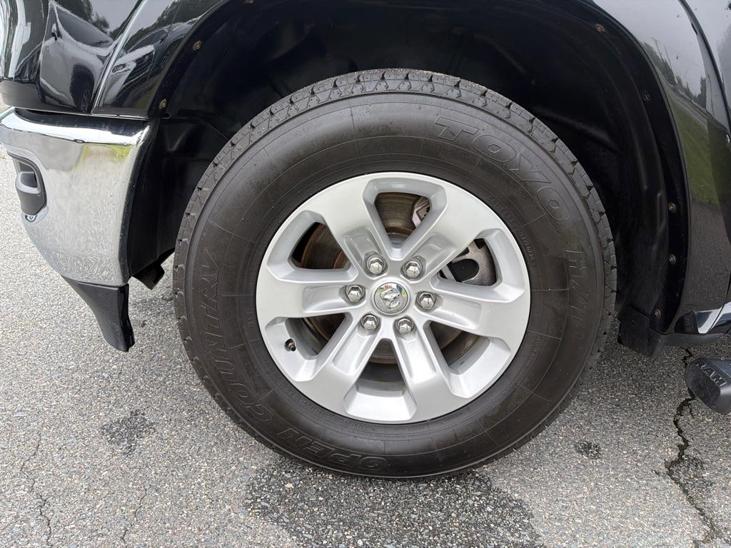 RAM 1500 Laramie 4x2 Crew Cab 5'7" Box 2022