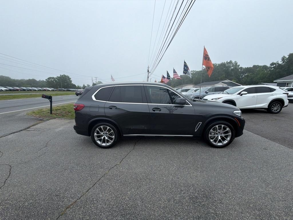 BMW X5 xDrive40i Sports Activity Vehicle 2020