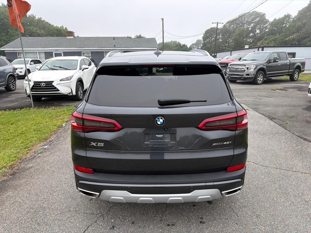 BMW X5 xDrive40i Sports Activity Vehicle 2020