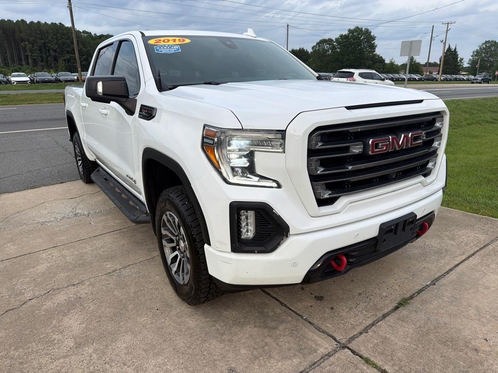 GMC Sierra 1500 4WD Crew Cab 147" AT4 2019