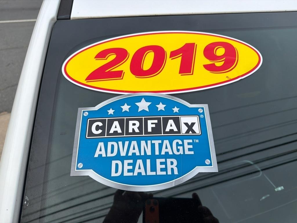 GMC Sierra 1500 4WD Crew Cab 147" AT4 2019