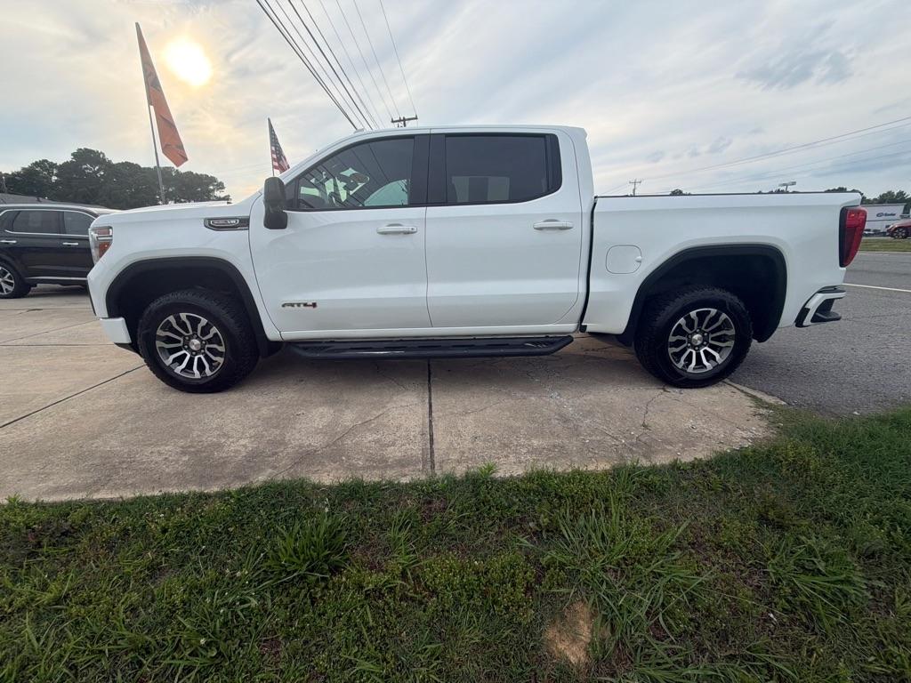 GMC Sierra 1500 4WD Crew Cab 147" AT4 2019