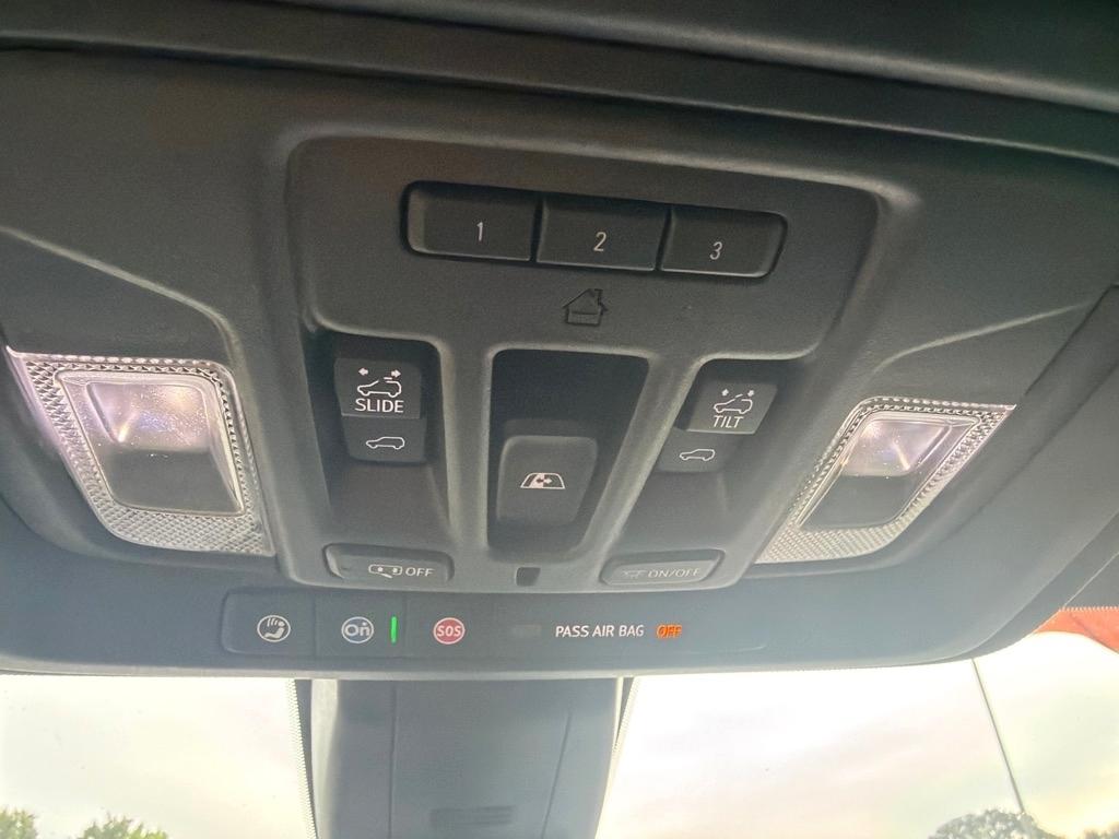 GMC Sierra 1500 4WD Crew Cab 147" AT4 2019
