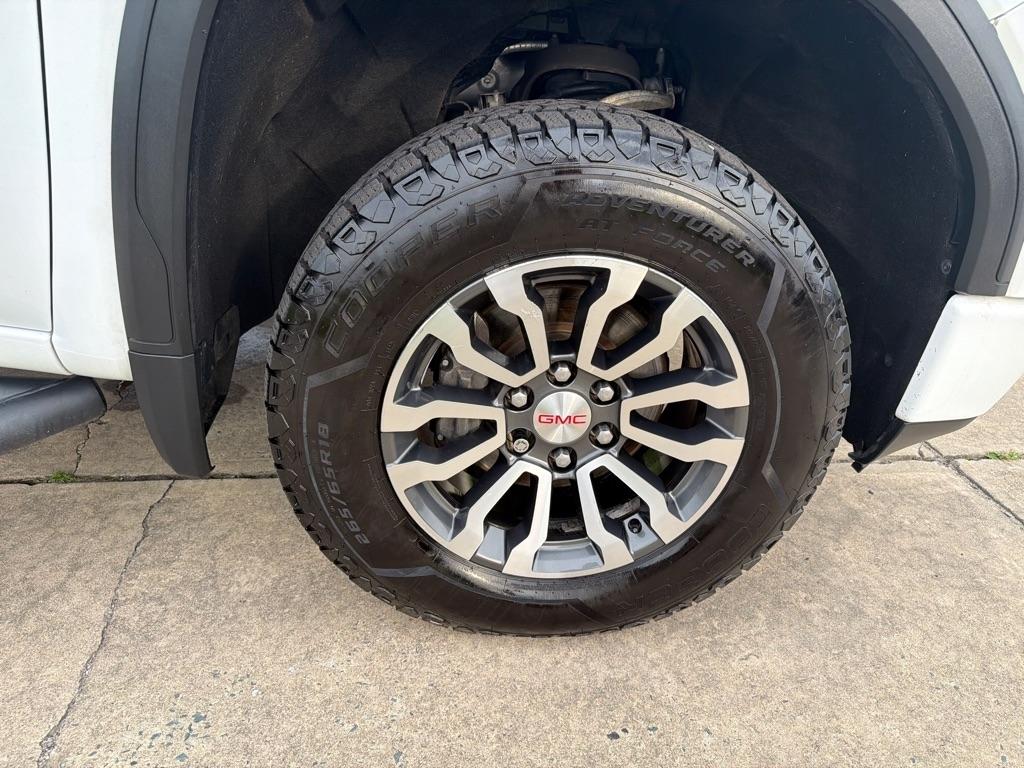 GMC Sierra 1500 4WD Crew Cab 147" AT4 2019