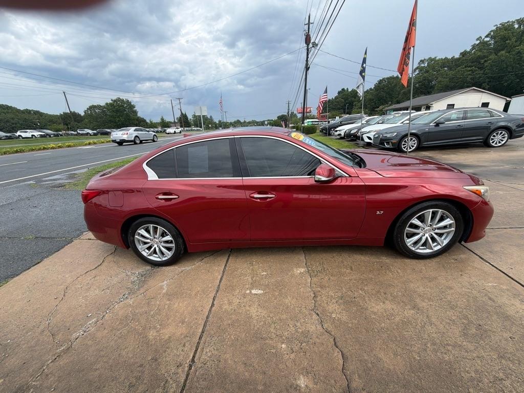 Infiniti Q50 4dr Sdn Premium RWD 2015