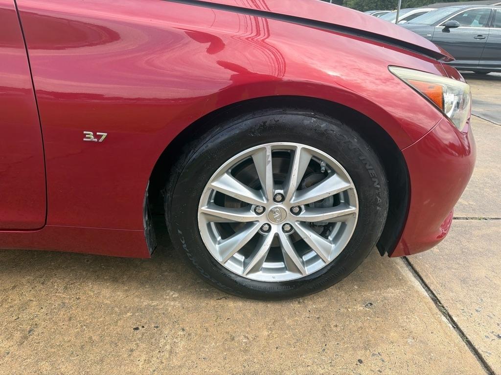 Infiniti Q50 4dr Sdn Premium RWD 2015