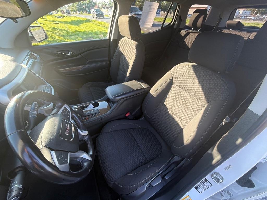GMC Acadia FWD 4dr SLE w/SLE-1 2019